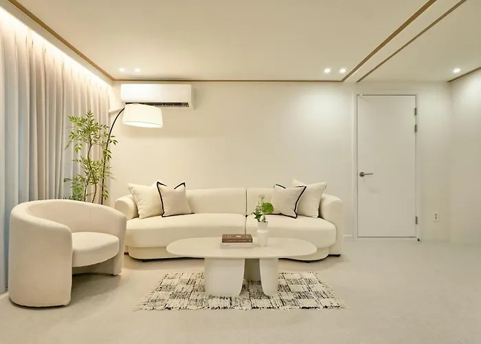 Maison Garosu *